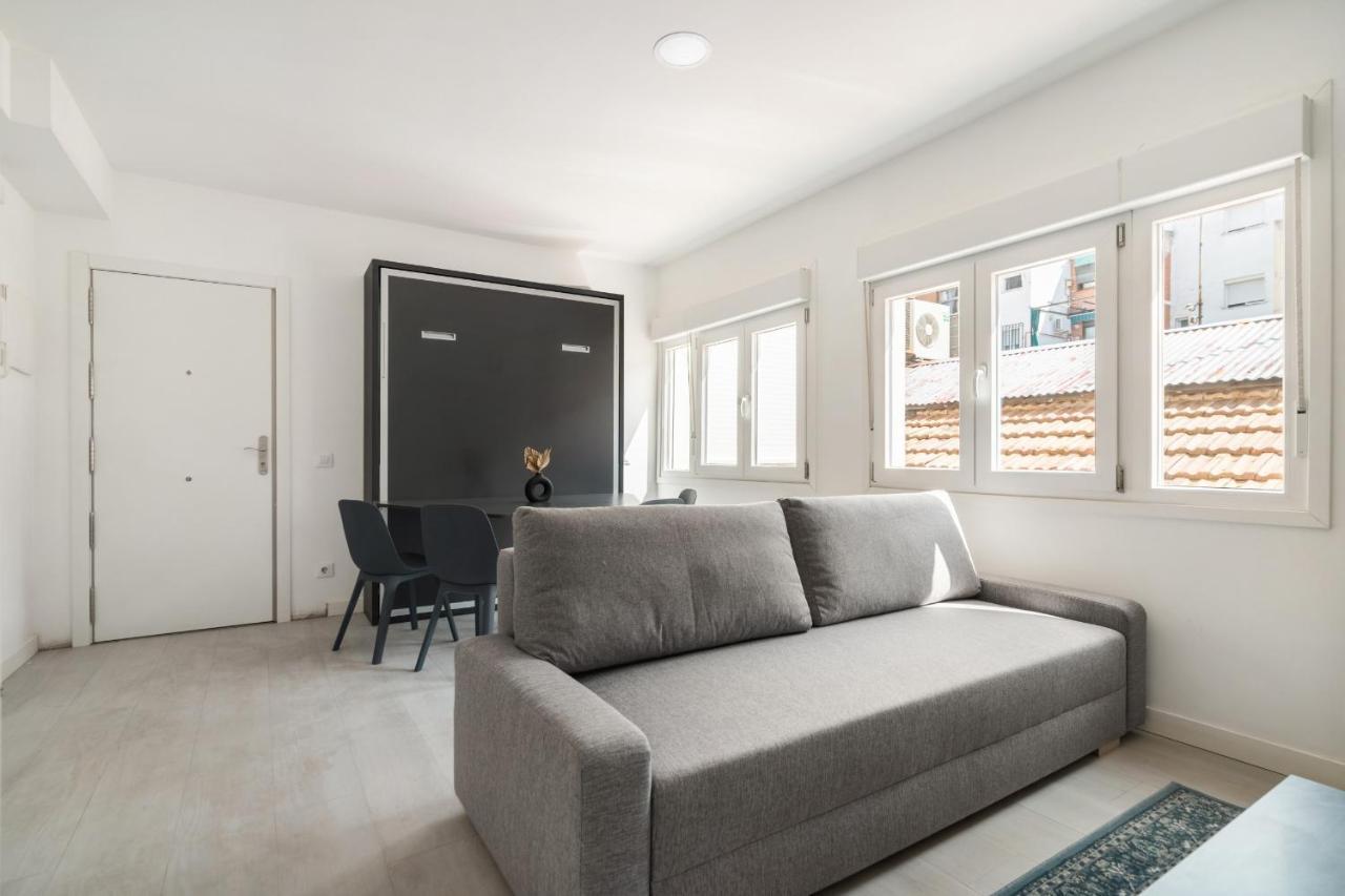 Apartamentos Reformados En Madrid Rio Ngoại thất bức ảnh