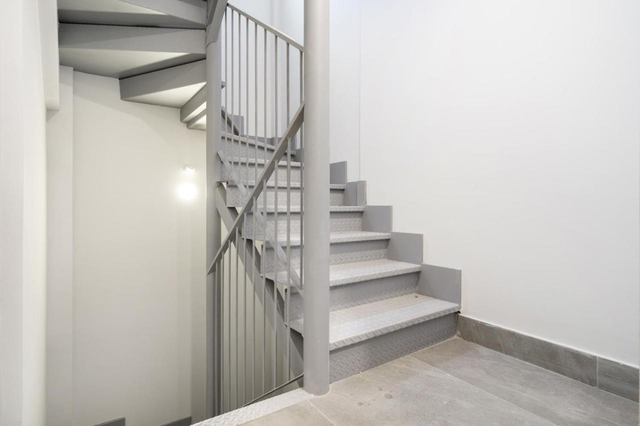 Apartamentos Reformados En Madrid Rio Ngoại thất bức ảnh