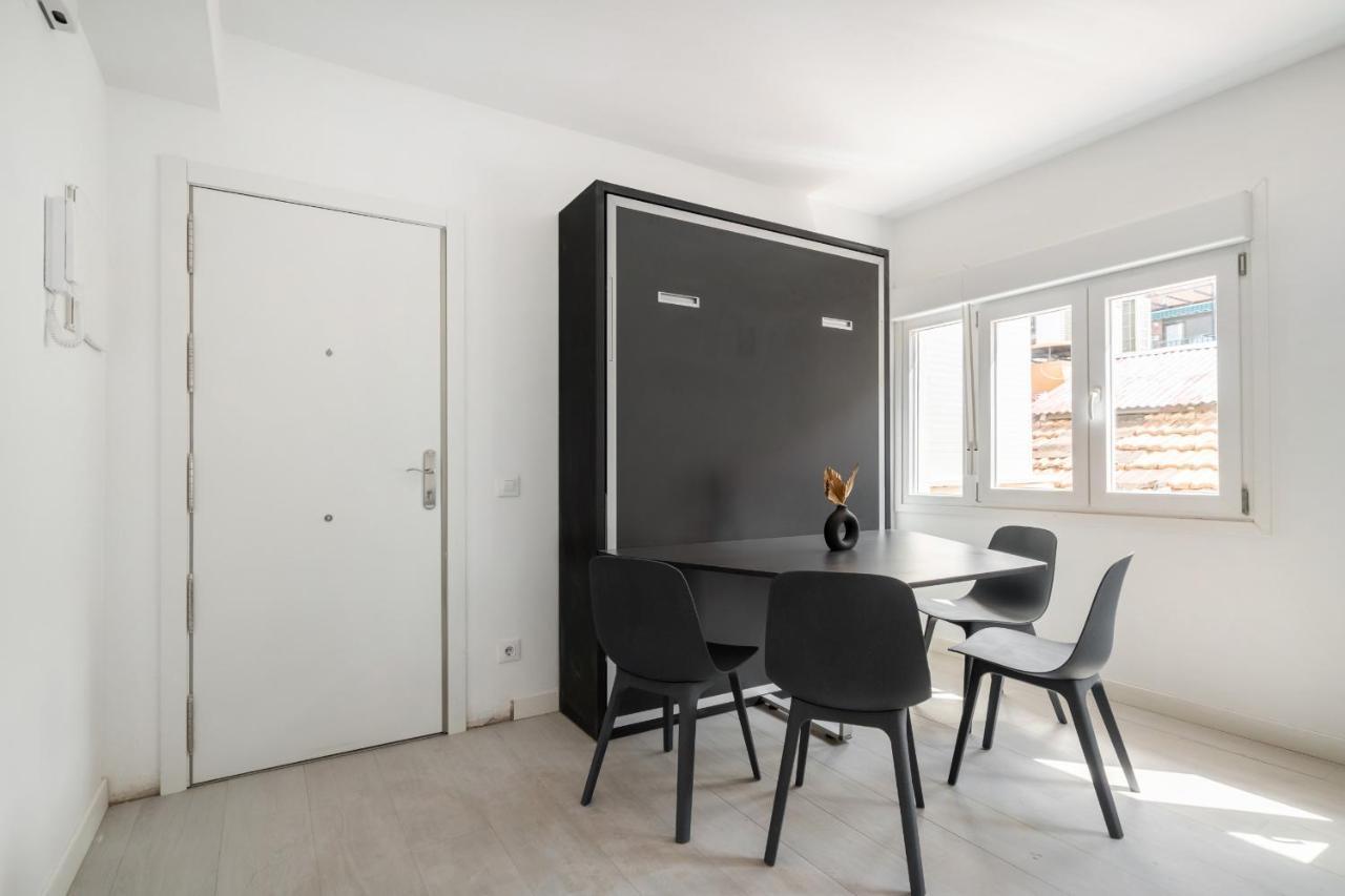 Apartamentos Reformados En Madrid Rio Ngoại thất bức ảnh