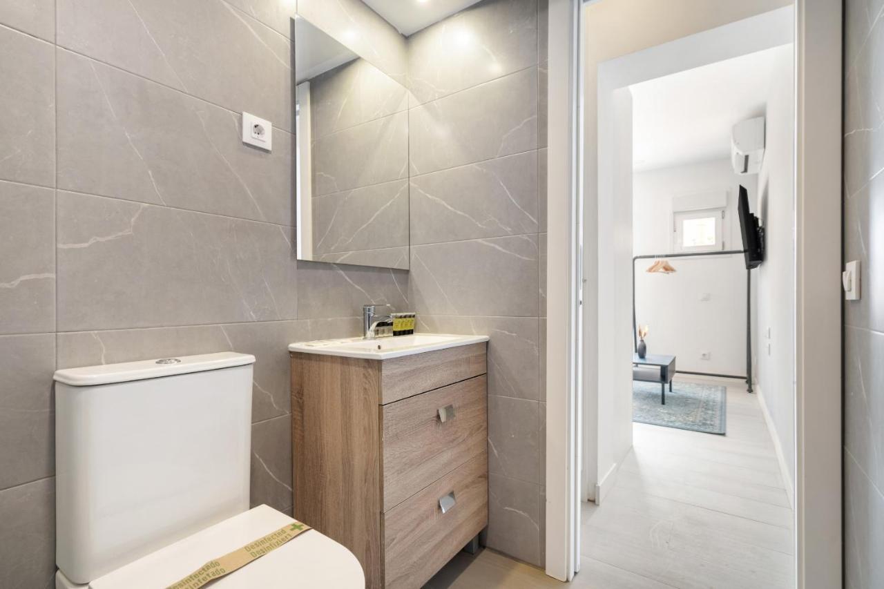 Apartamentos Reformados En Madrid Rio Ngoại thất bức ảnh