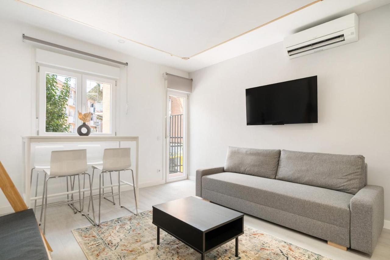 Apartamentos Reformados En Madrid Rio Ngoại thất bức ảnh